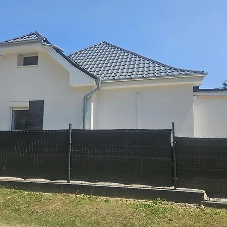 Urlaub In Den Weinbergen Надьканижа